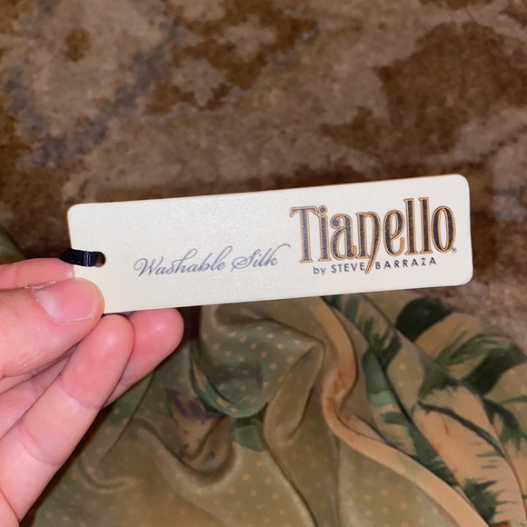 Tianello "Tonga Island" Print Washable Silk "Yuriko" Kimono - Picture 6 of 7